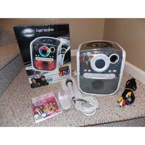 Disney Jonas Brothers CD-G Karaoke System Machine With Lights JB900K Rare Find